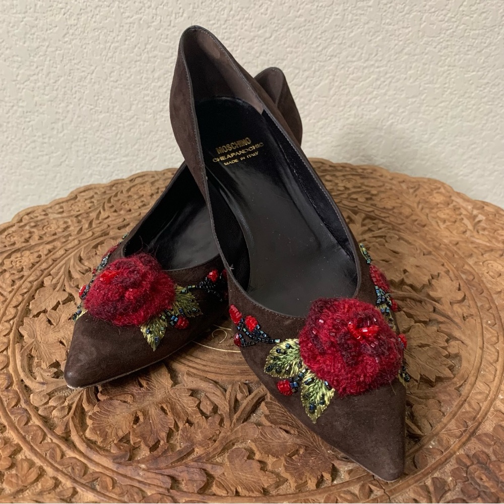Moschino Italy Cheap and Chic Brown Beaded Retro 3D Floral Kitten Heels Size 38